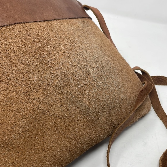 Boho Hand Made Leather and Suede Fringe Crossbody Satchel🖤 - Picture 15 of 16